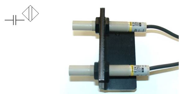 Ensemble de 2 détecteurs proximité capacitifs avec câble et fiche banane 2 mm KSS (EWTHR13024959-2) Monté sur une seule plaque