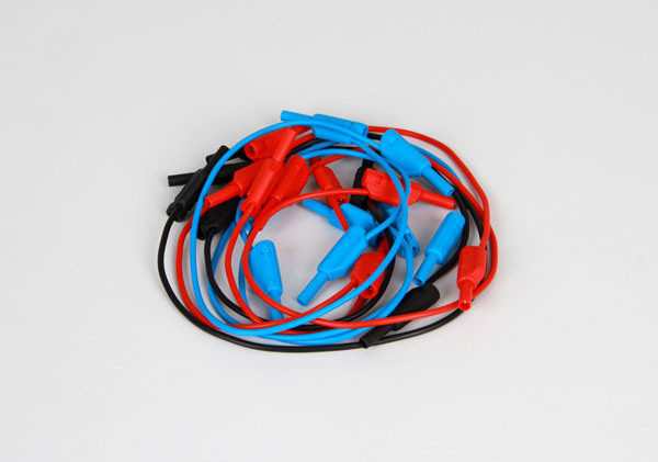 Jeu de cordons Ø4 mm rouge et bleu de 25 mm à 150 mm (EWTHR23500974) 4 rouge 25 cm, 8 rouge 50 cm, 8 bleu 50 cm, 6 rouge 150 cm.